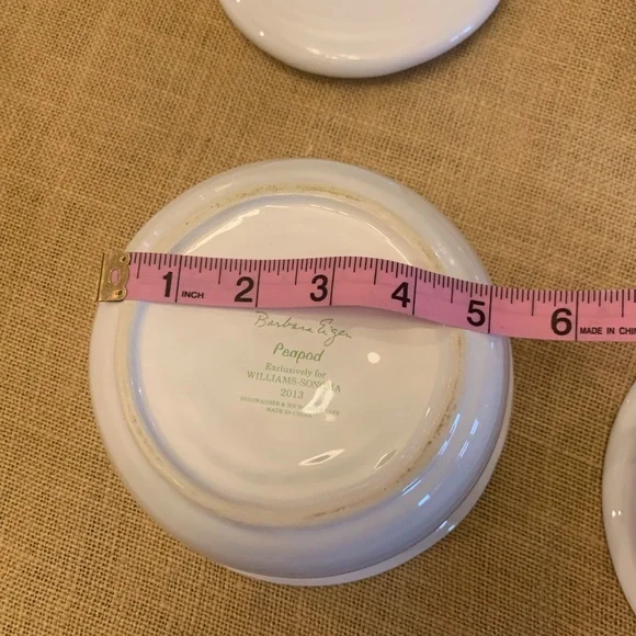 William Sonoma Barbara Eigen 2013 Peapods bowls - Picture 5 of 6
